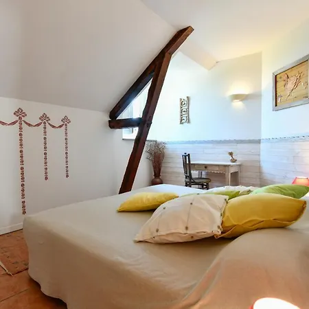 La Ferme Dague Bed & Breakfast Lasseube